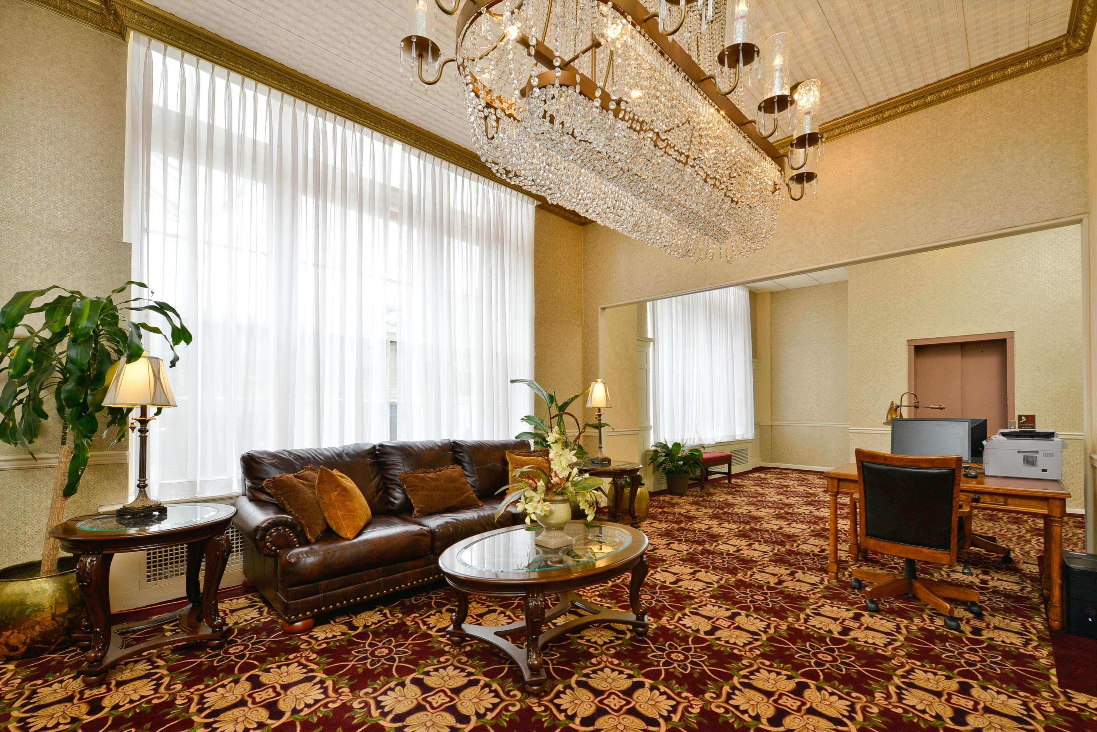 Best Western Plus Sidney Lodge Zewnętrze zdjęcie
