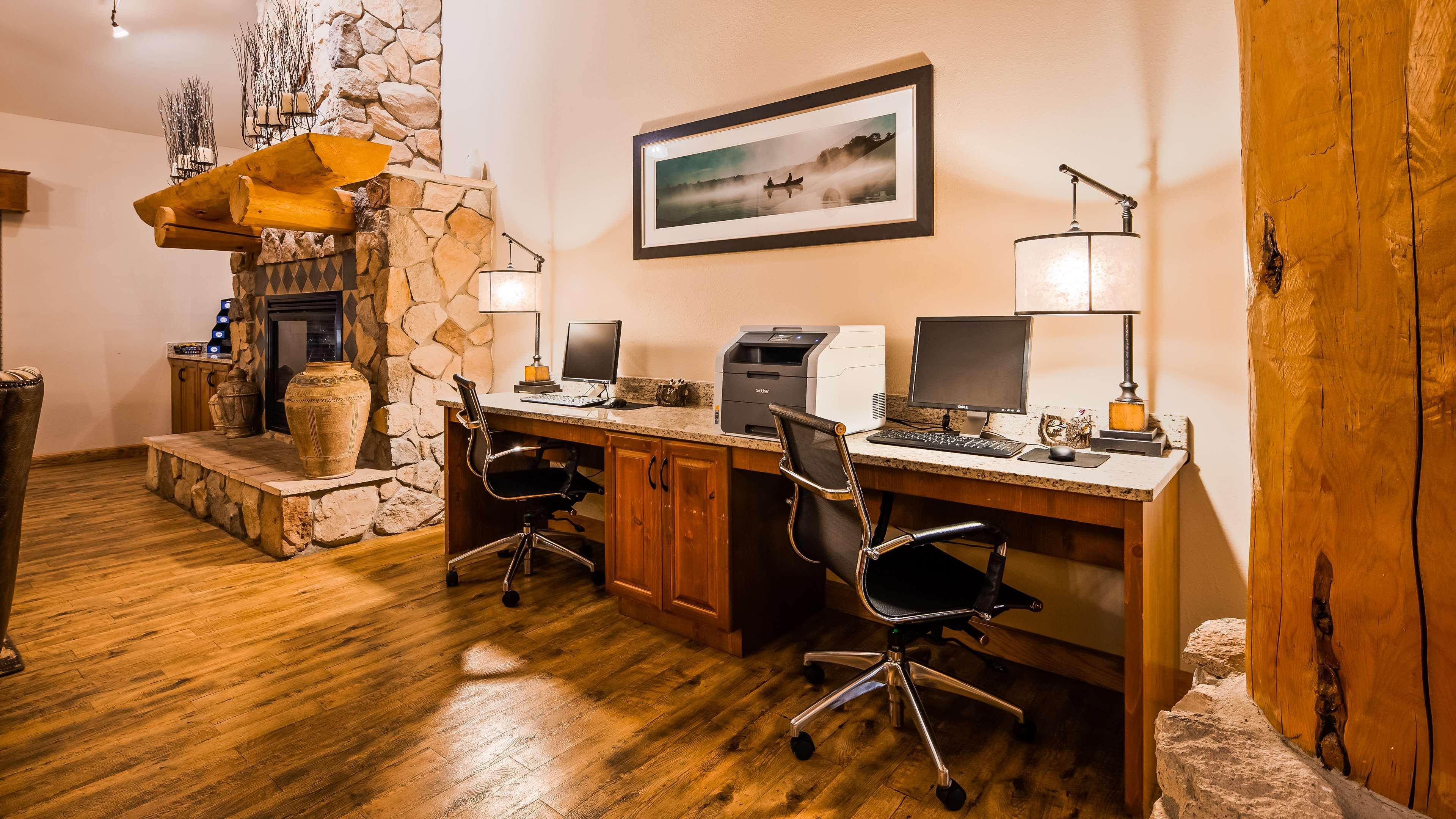 Best Western Plus Sidney Lodge Zewnętrze zdjęcie