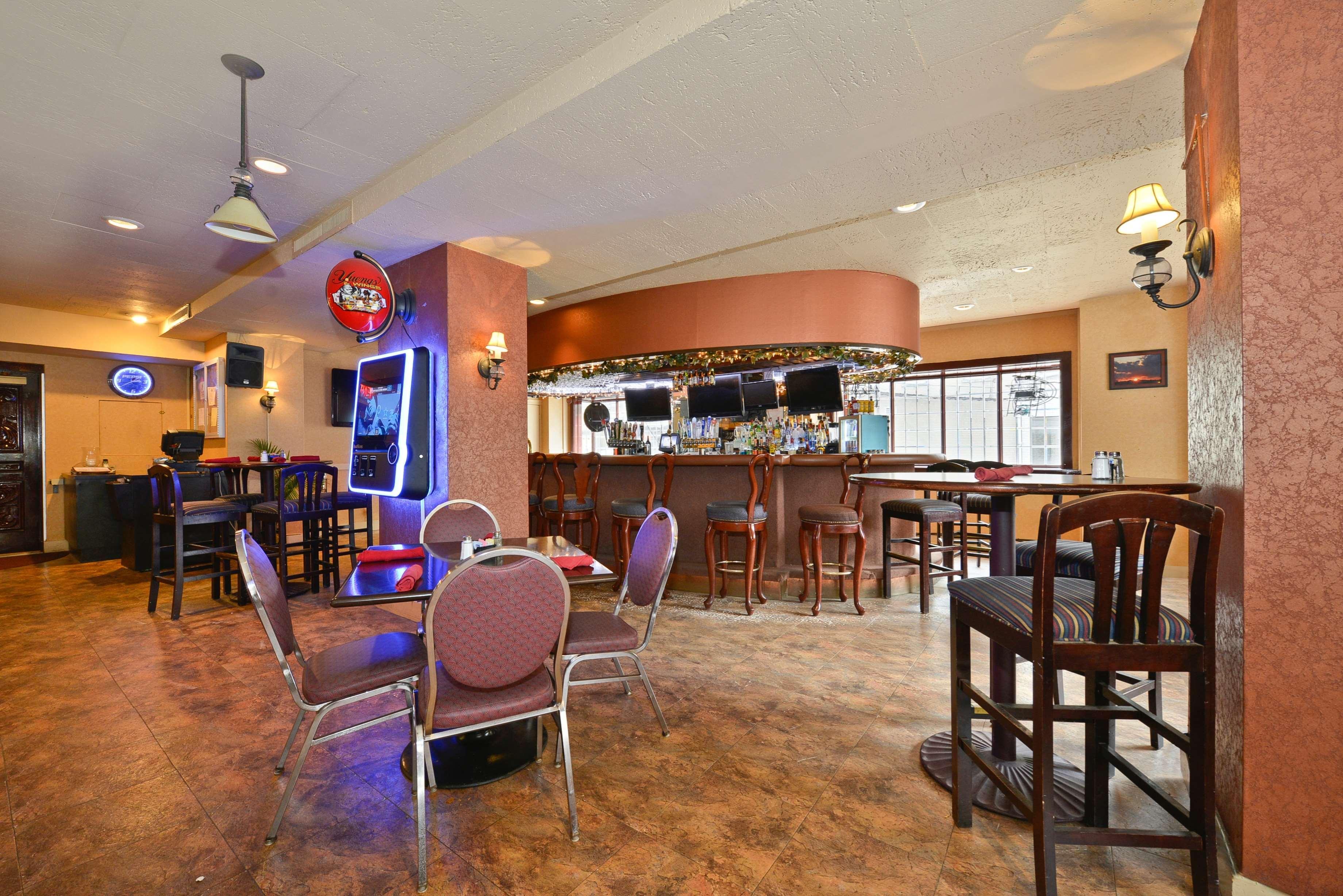 Best Western Plus Sidney Lodge Zewnętrze zdjęcie