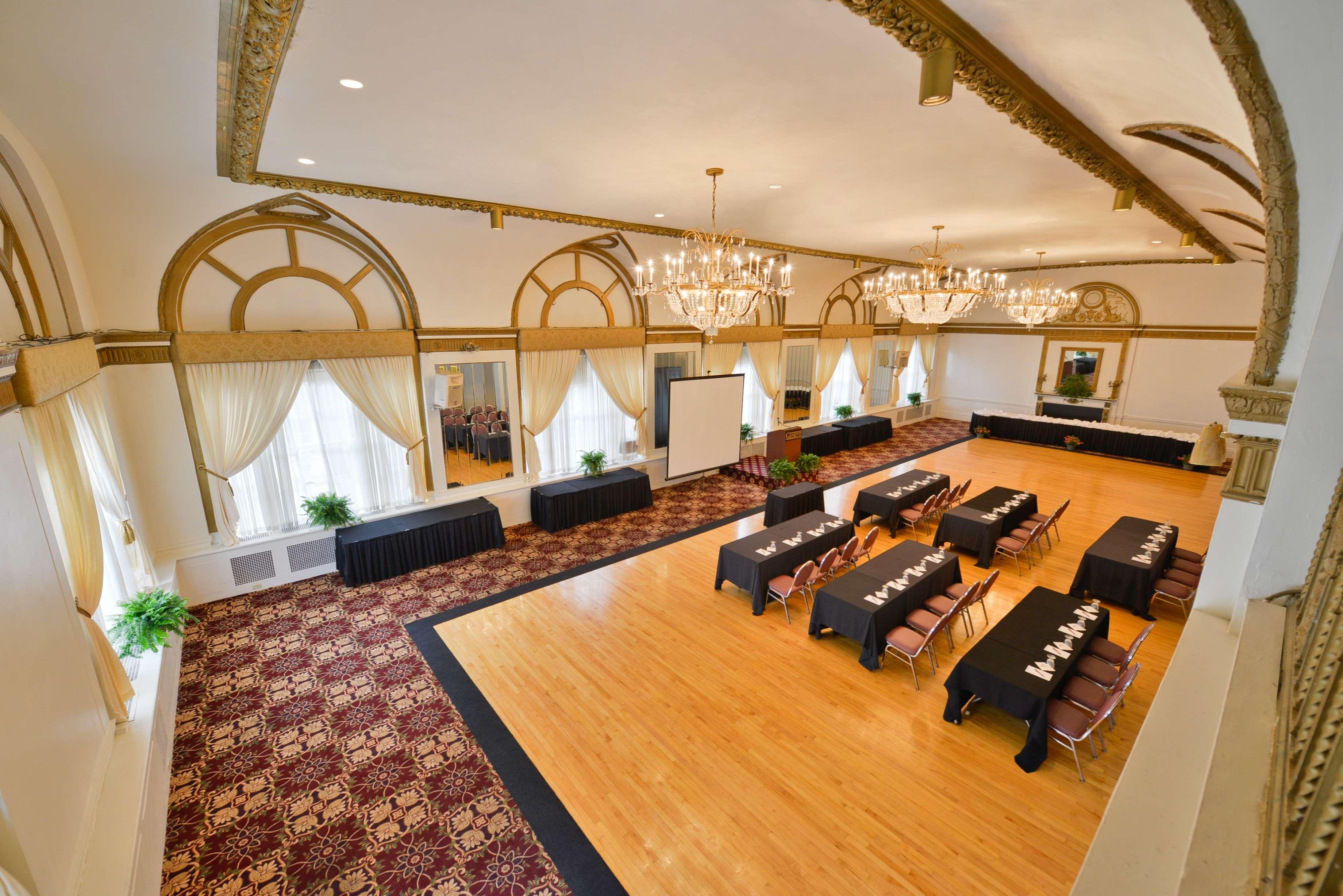 Best Western Plus Sidney Lodge Zewnętrze zdjęcie