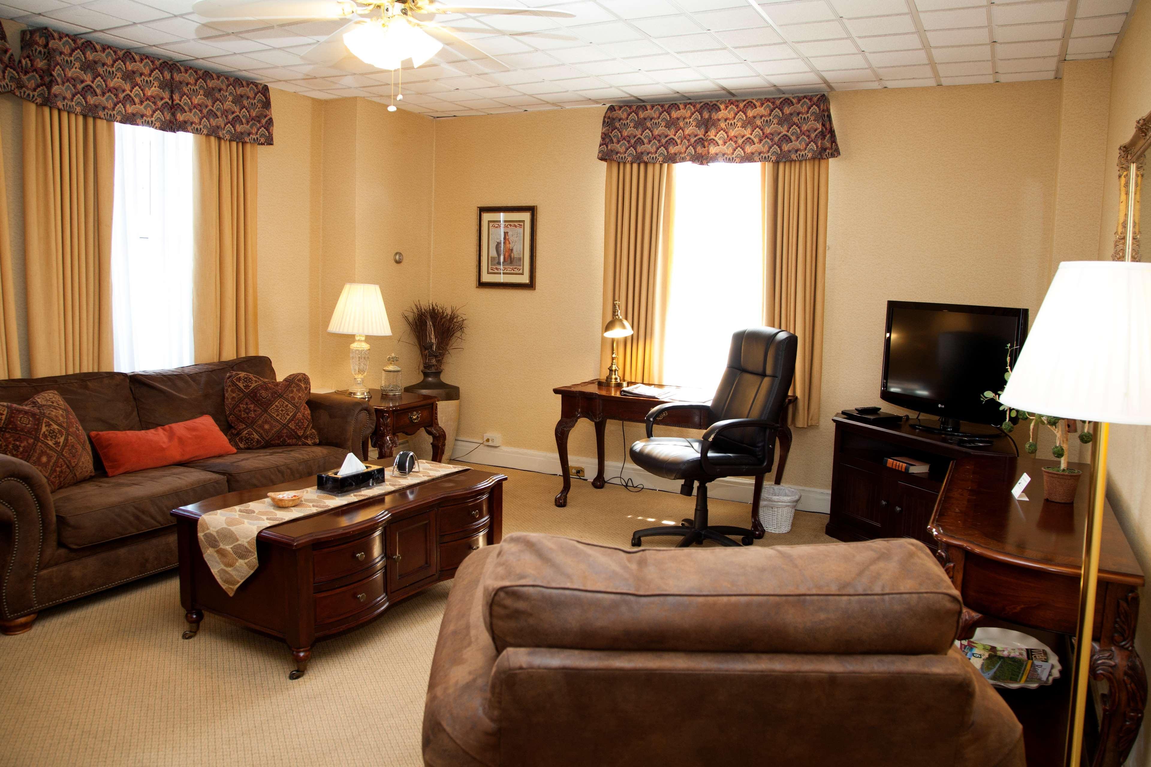 Best Western Plus Sidney Lodge Zewnętrze zdjęcie
